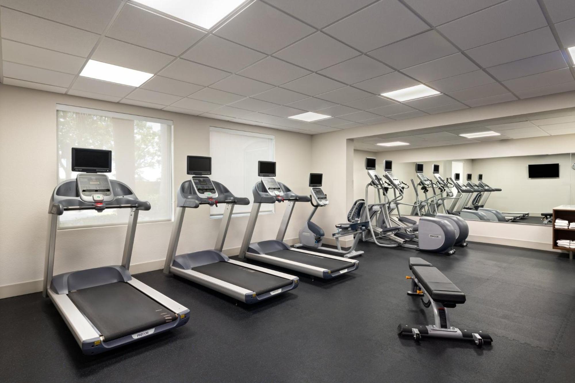 Holiday Inn Express & Suites Boynton Beach West By Ihg Bagian luar foto